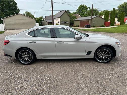 2024 Genesis G70 2.5T AWD
