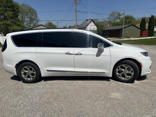2022 Chrysler Pacifica Limited