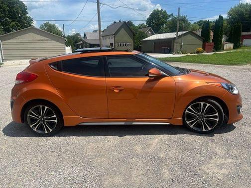 2016 Hyundai Veloster Turbo