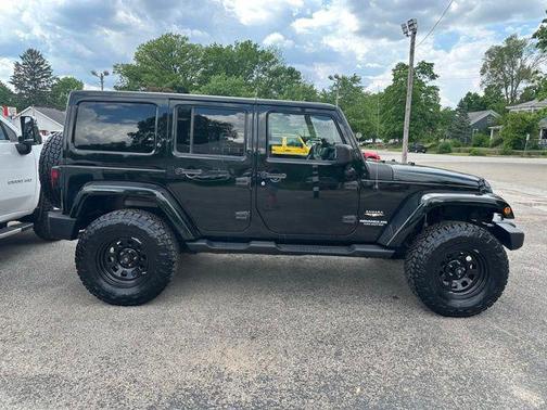 2012 Jeep Wrangler Unlimited Sahara