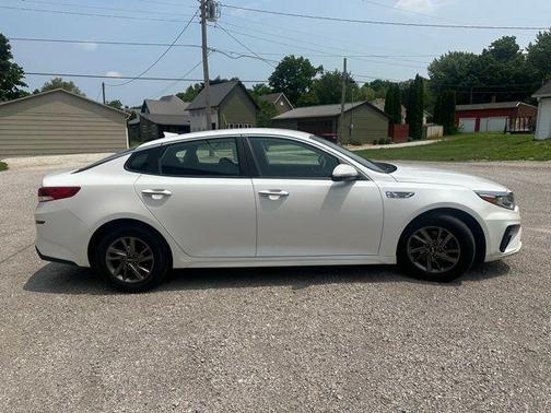 2020 Kia Optima LX