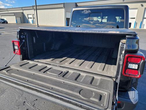 2022 Jeep Gladiator Mojave 4x4