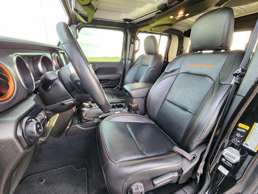 2022 Jeep Gladiator Mojave 4x4