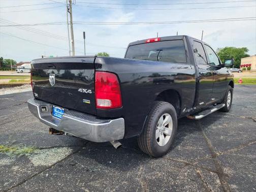 2017 RAM 1500 SLT