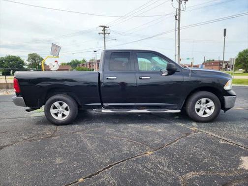2017 RAM 1500 SLT