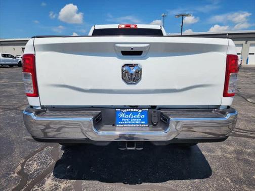 2022 RAM 2500 Big Horn Crew Cab 4x4 6'4' Box
