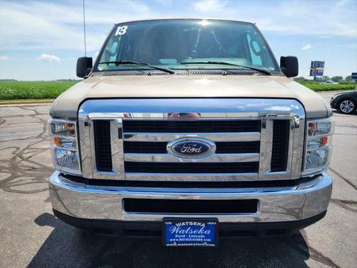 2013 Ford E350 Super Duty XLT