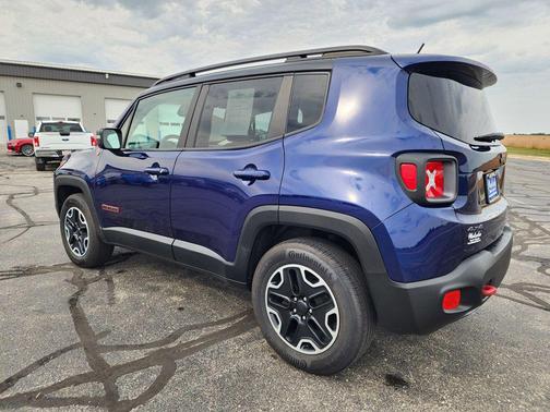 2016 Jeep Renegade Trailhawk