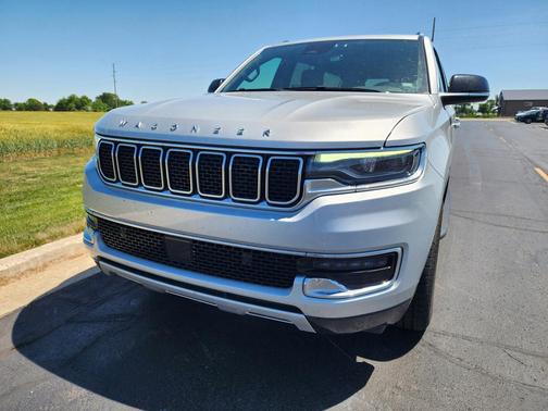 Silver Zynith 2024 Jeep Wagoneer L Series II 4x4