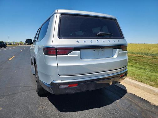 Silver Zynith 2024 Jeep Wagoneer L Series II 4x4