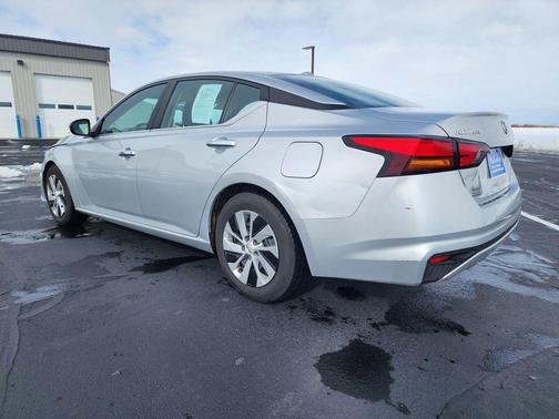 2020 Nissan Altima S FWD