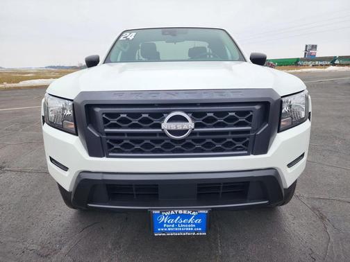 2024 Nissan Frontier S