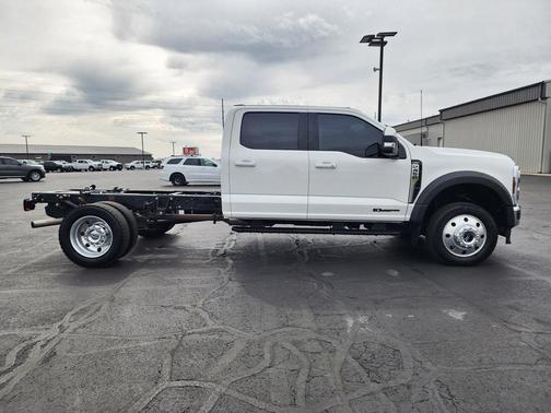 White 2024 Ford F-450