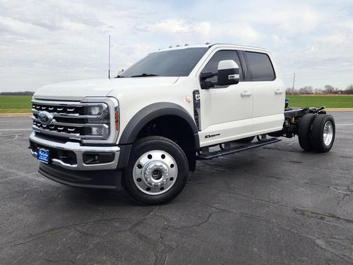White 2024 Ford F-450