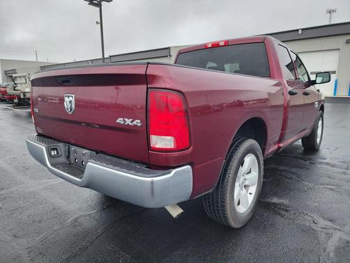 2024 RAM 1500 Classic SLT