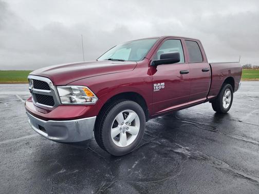 2024 RAM 1500 Classic SLT