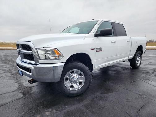 2018 RAM 2500 SLT Crew Cab 4x4 6'4' Box