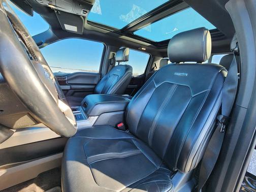 2017 Ford F-150 Platinum