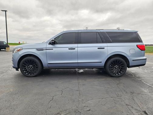 2018 Lincoln Navigator L Black Label