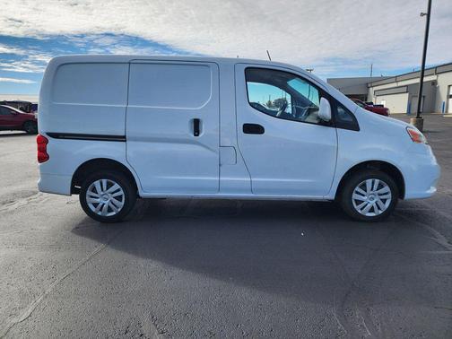 2020 Nissan NV200 SV
