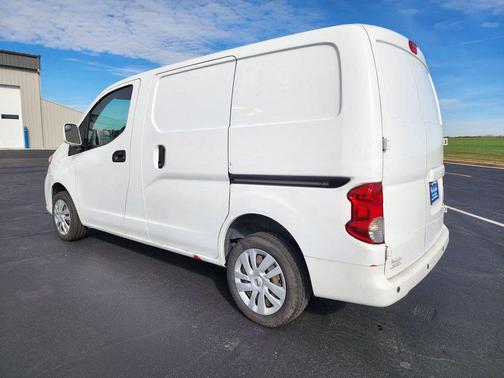 2020 Nissan NV200 SV