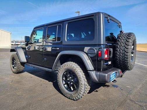 2025 Jeep Wrangler 4xe Willys