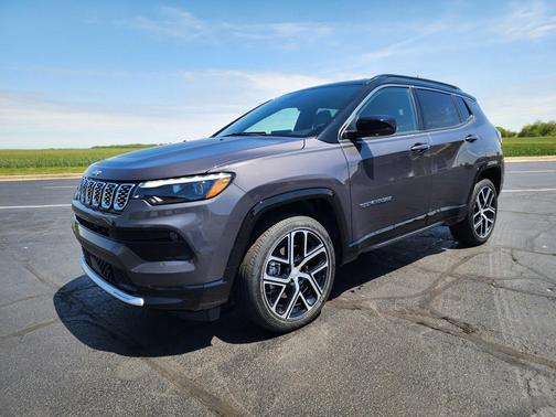 Baltic Gray Metallic Clearcoat 2024 Jeep Compass Limited