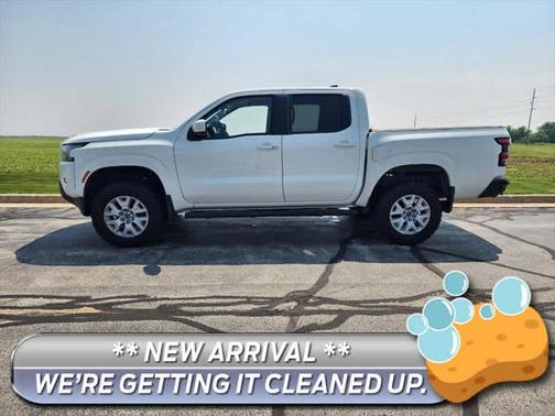 2022 Nissan Frontier SV