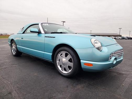 2002 Ford Thunderbird Base