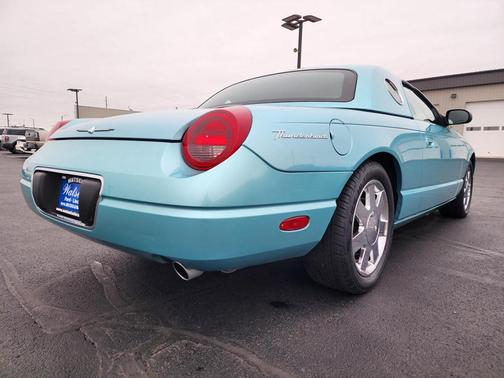 2002 Ford Thunderbird Base