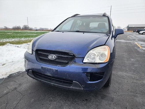 2008 Kia Rondo LX