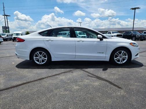 2018 Ford Fusion Hybrid SE