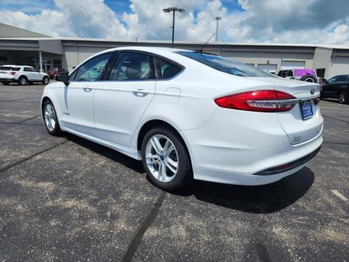 2018 Ford Fusion Hybrid SE