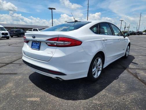 2018 Ford Fusion Hybrid SE