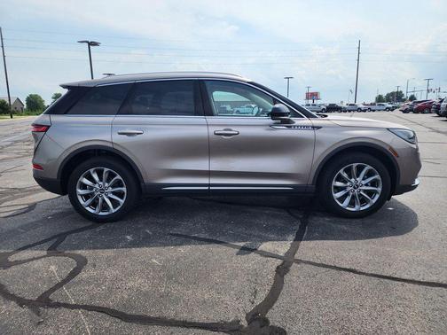 2021 Lincoln Corsair Standard