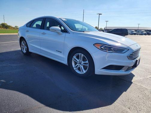 2018 Ford Fusion Hybrid SE