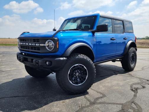 2024 Ford Bronco Black Diamond