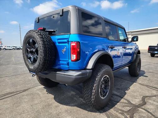 2024 Ford Bronco Black Diamond
