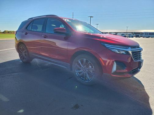 2022 Chevrolet Equinox FWD RS