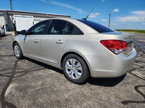 2013 Chevrolet Cruze LS