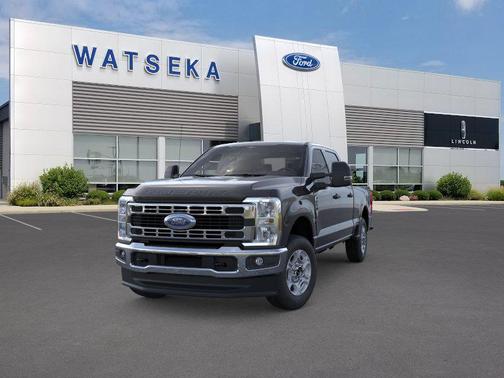 Agate Black Metallic 2026 Ford F-250 XLT