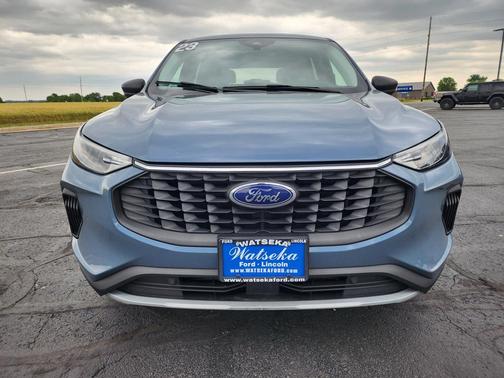 Vapor Blue Metallic 2023 Ford Escape Active