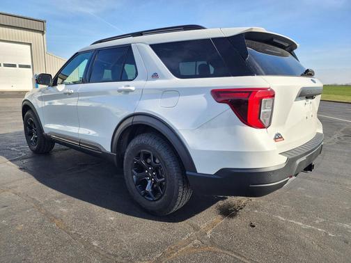 Star White Metallic Tri-Coat 2023 Ford Explorer Timberline