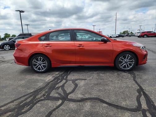 2023 Kia Forte GT-Line