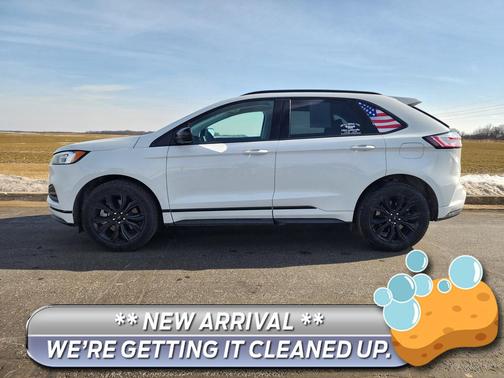 2022 Ford Edge SE