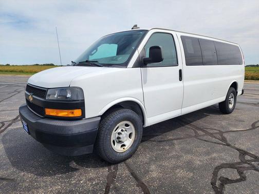 2019 Chevrolet Express 3500 LS