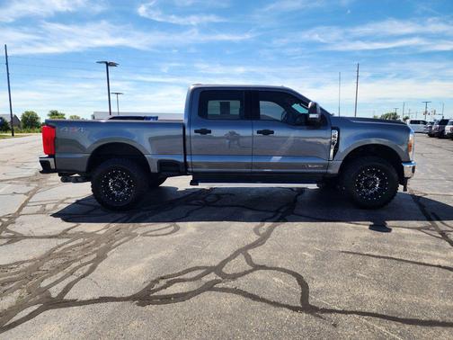 2023 Ford F-250 XLT