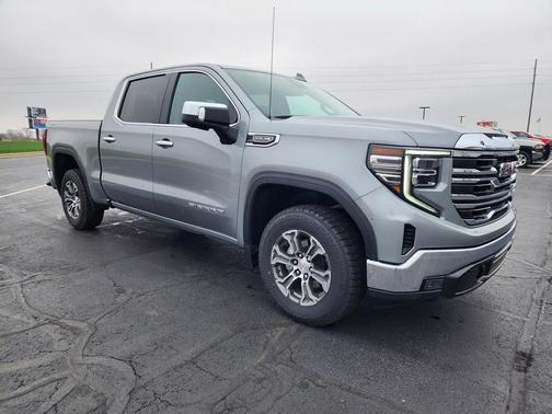 2025 GMC Sierra 1500 SLT