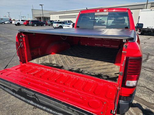 2019 RAM 1500 Classic Warlock Quad Cab 4x4 6'4' Box