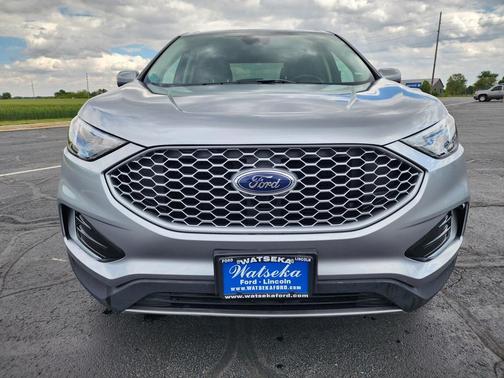 Iconic Silver Metallic 2024 Ford Edge SEL